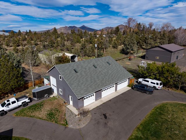 1221 NW Odem Avenue, Terrebonne, OR 97760