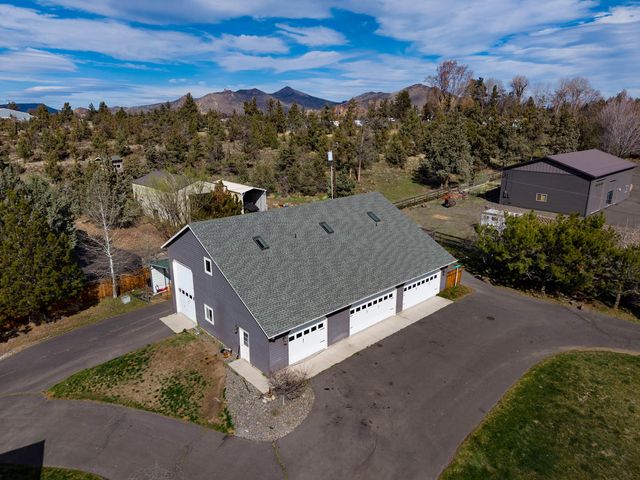 1221 NW Odem Avenue, Terrebonne, OR 97760
