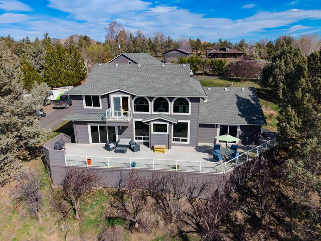 1221 NW Odem Avenue, Terrebonne, OR 97760