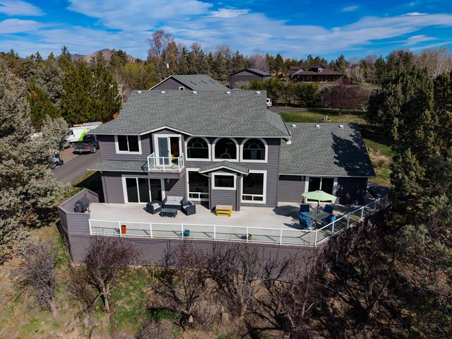 1221 NW Odem Avenue, Terrebonne, OR 97760