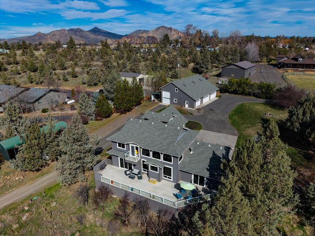 1221 NW Odem Avenue, Terrebonne, OR 97760