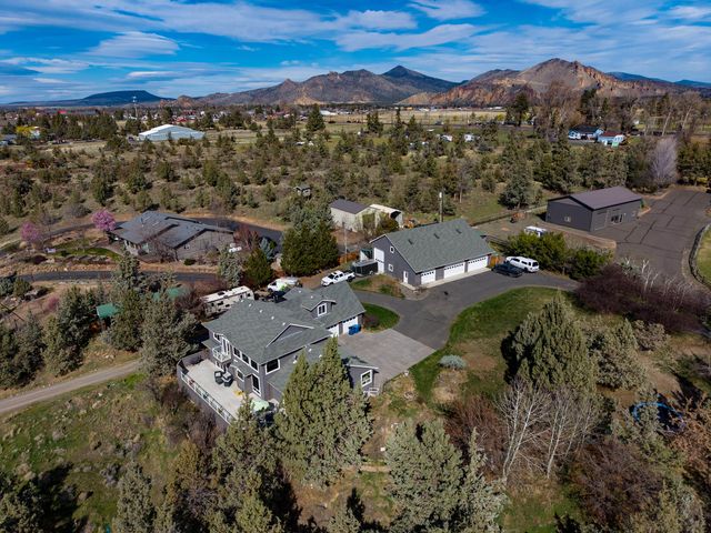 1221 NW Odem Avenue, Terrebonne, OR 97760