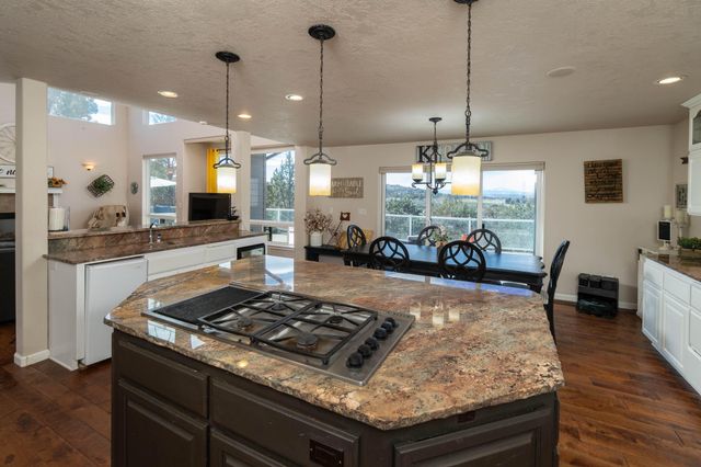 1221 NW Odem Avenue, Terrebonne, OR 97760