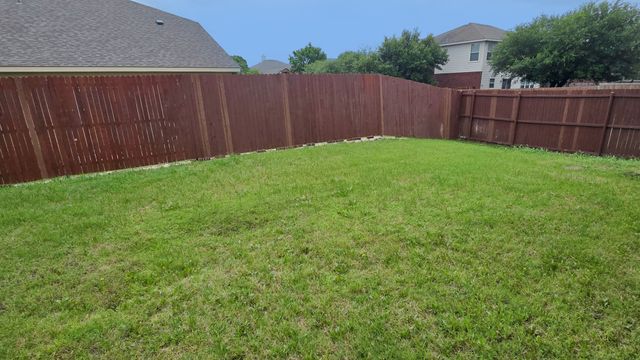 2101 Shady Glen Trail, Princeton, TX 75407