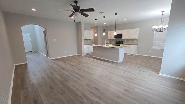 2101 Shady Glen Trail, Princeton, TX 75407