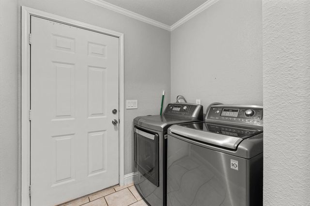 703 Russell St, Henderson, TX 75652