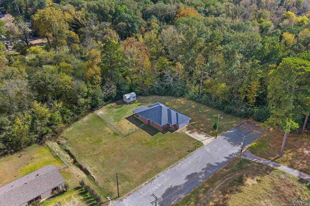 703 Russell St, Henderson, TX 75652