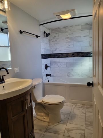 2325 Shady Lane, Highland Park, IL 60035