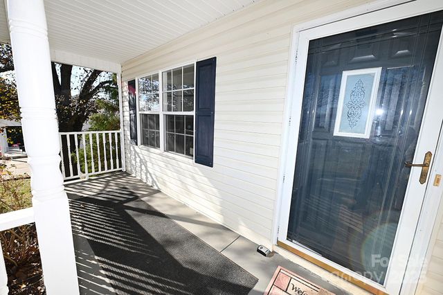 621 23rd Street NW, Hickory, NC 28601