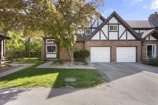 1208 N Gammon Road #1208, Middleton, WI 53562