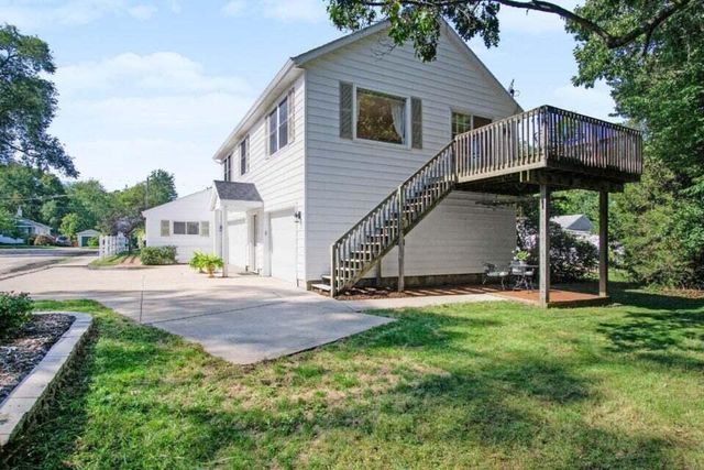 206 N Lake Avenue A & B, Spring Lake, MI 49456