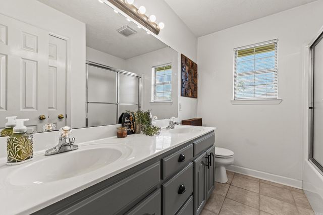 18 Ross Drive, Vilonia, AR 72173