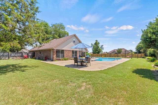 18 Ross Drive, Vilonia, AR 72173