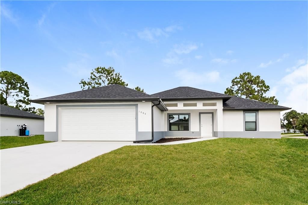 1004 Anson AVE, Lehigh Acres, FL 33971