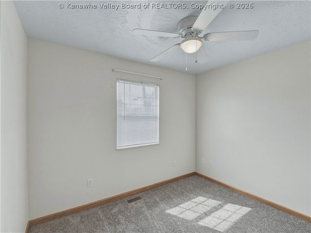 1702 Jackson Avenue, St Albans, WV 25177