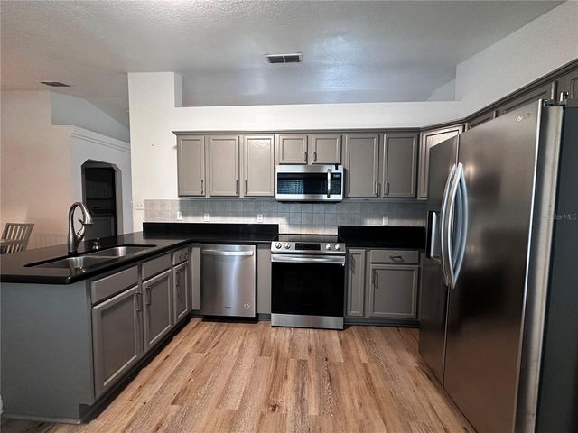 11988 SW 38TH STREET, Ocala, FL 34481
