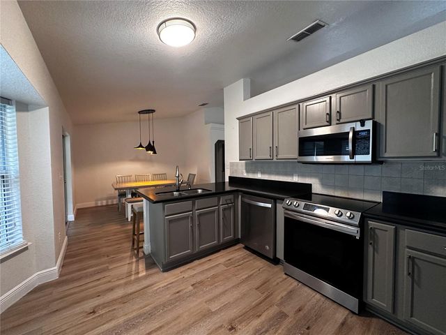 11988 SW 38TH STREET, Ocala, FL 34481