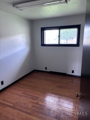 881 Sanders Drive, Hamilton, OH 45013
