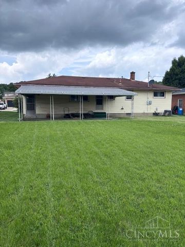 881 Sanders Drive, Hamilton, OH 45013