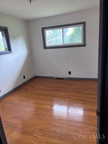 881 Sanders Drive, Hamilton, OH 45013