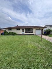 881 Sanders Drive, Hamilton, OH 45013