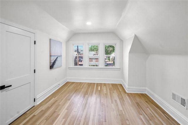 1108 E End Ave, Regent Square, PA 15218