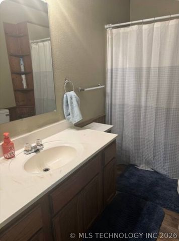 817 W Cedar, Durant, OK 74701