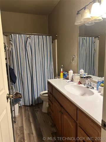 817 W Cedar, Durant, OK 74701