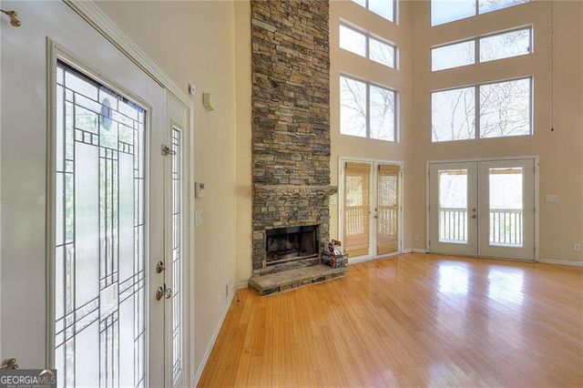867 Bear Creek Point, Mansfield, GA 30055