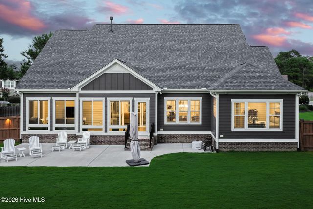 3795 Old Crabapple Court NE, Leland, NC 28451