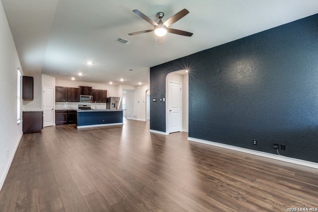 156 Crowned Crane, San Antonio, TX 78253