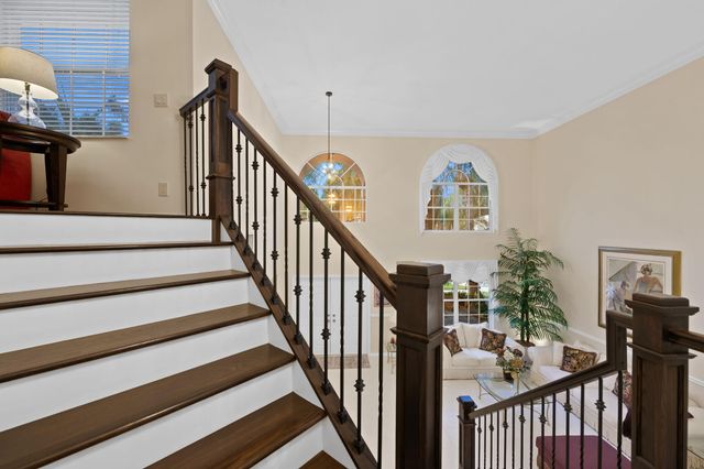 12621 YARDLEY Drive, Boca Raton, FL 33428