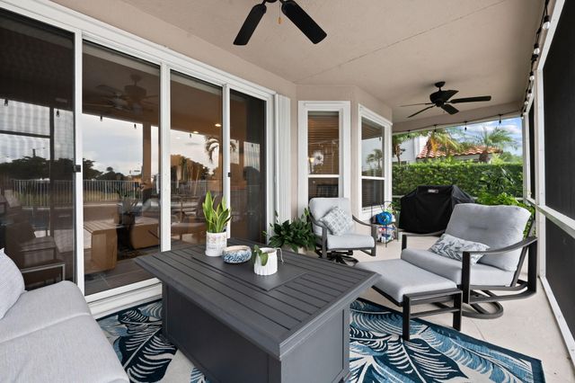 12621 YARDLEY Drive, Boca Raton, FL 33428