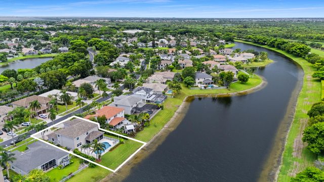 12621 YARDLEY Drive, Boca Raton, FL 33428