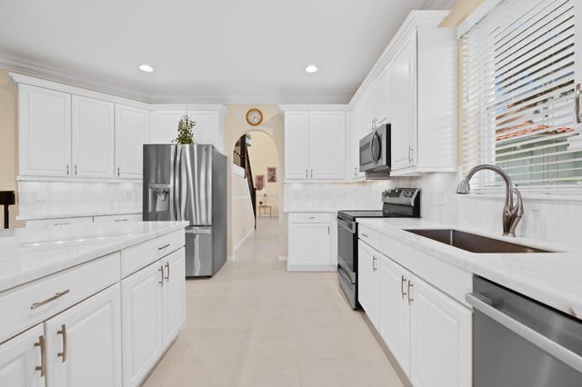 12621 YARDLEY Drive, Boca Raton, FL 33428