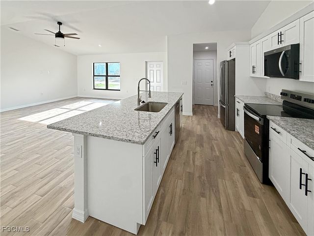 8157 Albatross RD, Fort Myers, FL 33967