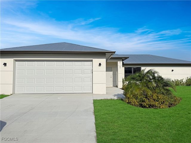 8157 Albatross RD, Fort Myers, FL 33967