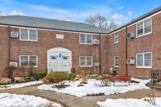 60-44 Little Neck Parkway #3-862, Little Neck, NY 11362