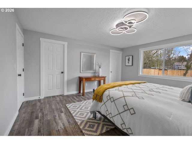 2868 Sw 196TH Ave, Beaverton, OR 97003