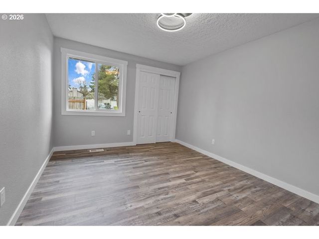 2868 Sw 196TH Ave, Beaverton, OR 97003