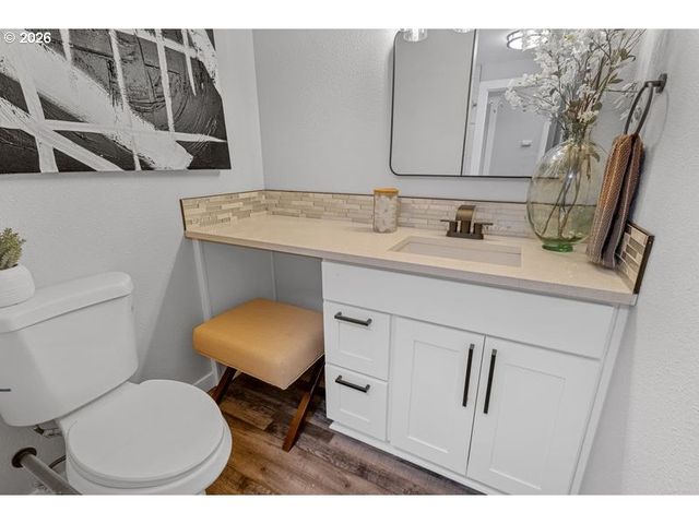 2868 Sw 196TH Ave, Beaverton, OR 97003