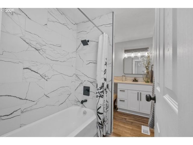 2868 Sw 196TH Ave, Beaverton, OR 97003