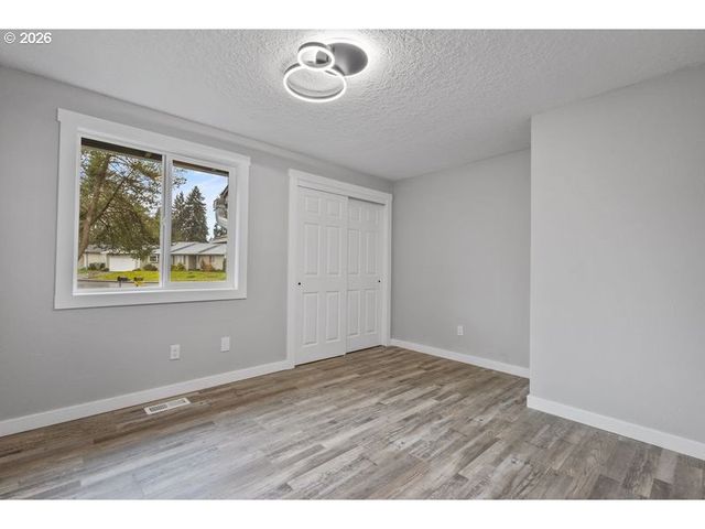 2868 Sw 196TH Ave, Beaverton, OR 97003