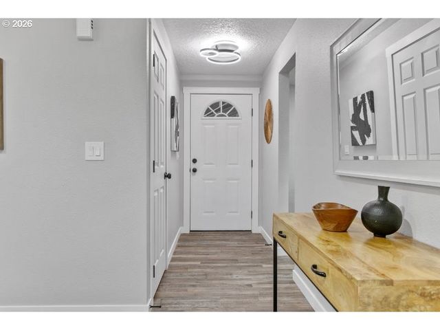 2868 Sw 196TH Ave, Beaverton, OR 97003