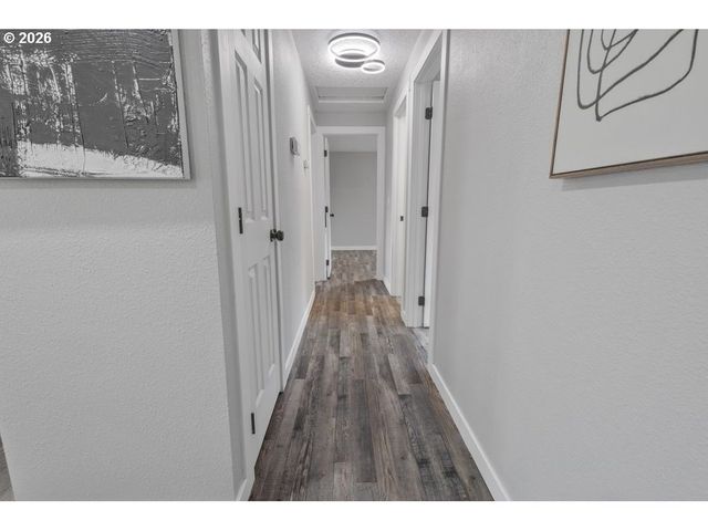 2868 Sw 196TH Ave, Beaverton, OR 97003