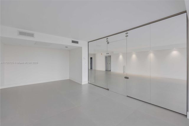 5500 Collins Ave 802, Miami Beach, FL 33140