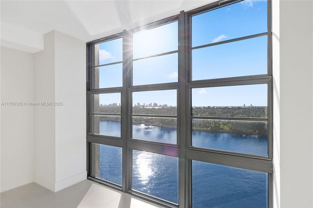 5500 Collins Ave 802, Miami Beach, FL 33140