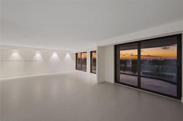 5500 Collins Ave 802, Miami Beach, FL 33140