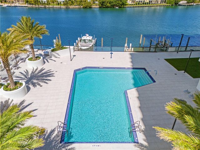 5500 Collins Ave 802, Miami Beach, FL 33140