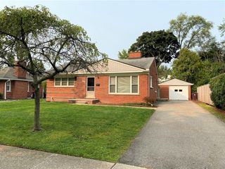 1510 Woodland Drive, Ann Arbor, MI 48103